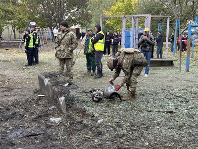 У Кременчуці збільшилась кількість постраждалих внаслідок російського обстрілу У Кременчуці збільшилась кількість постраждалих внаслідок російського обстрілу