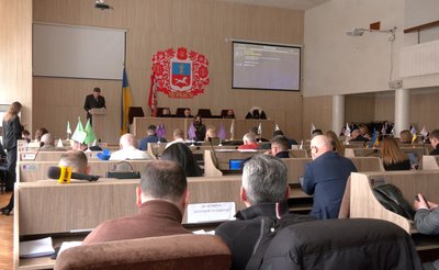 Підтримка бізнесу та допомога ЗСУ: за що голосували на сесії Черкаської міськради Підтримка бізнесу та допомога ЗСУ: за що голосували на сесії Черкаської міськради