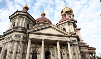 Армія РФ атакувала Дніпро: поранена людина, пошкоджене підприємство, Будинок органної та камерної музики, коледж Армія РФ атакувала Дніпро: поранена людина, пошкоджене підприємство, Будинок органної та камерної музики, коледж