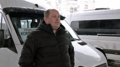 Розчищення доріг у Луцькій громаді: комунальники перейшли на цілодобовий режим роботи Розчищення доріг у Луцькій громаді: комунальники перейшли на цілодобовий режим роботи