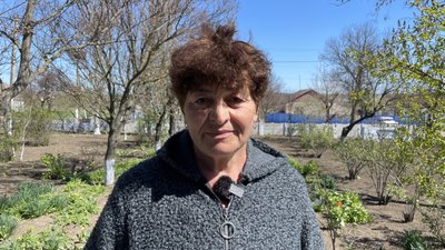 Місцева жителька Олена Місцева жителька Олена