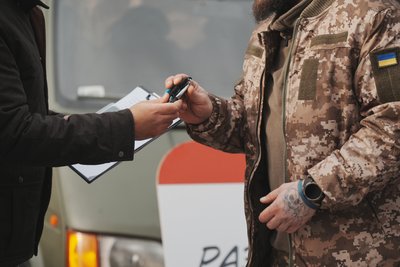 Харківська компанія власним коштом закупила техніку українським військовим 3 лютого 2025