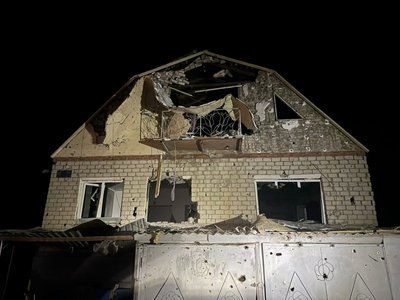 Наслідки російського удару по Ізюму на Харківщині, 21 березня 2026 року Наслідки російського удару по Ізюму на Харківщині, 21 березня 2026 року