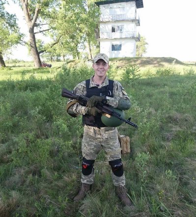 "Напевно, Бог нас з’єднав через соцмережі": священник з Черкащини розповів про свій шлях у війську та церкві "Напевно, Бог нас з’єднав через соцмережі": священник з Черкащини розповів про свій шлях у війську та церкві