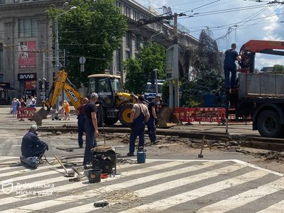 Перші низькопольні трамваї у Дніпрі планують запустити вже в грудні — заступник начальника Дептрансу Іван Васючков Перші низькопольні трамваї у Дніпрі планують запустити вже в грудні — заступник начальника Дептрансу Іван Васючков