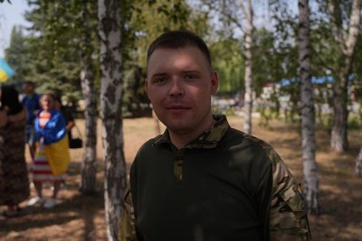 Три роки очікувань: з полону РФ до рідного села повернувся Віталій Кабаненко з Дніпропетровщини Три роки очікувань: з полону РФ до рідного села повернувся Віталій Кабаненко з Дніпропетровщини