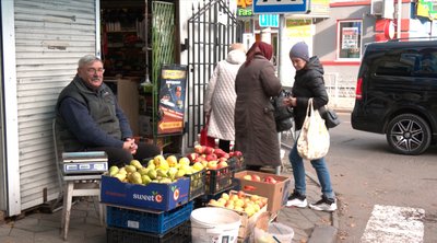 Сезон яблук та груш на ринку Рівного: що кажуть про ціни покупці та продавці Сезон яблук та груш на ринку Рівного: що кажуть про ціни покупці та продавці