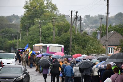 На Кіровоградщині попрощалися з бійцем ЗСУ Олександром Кришаном На Кіровоградщині попрощалися з бійцем ЗСУ Олександром Кришаном