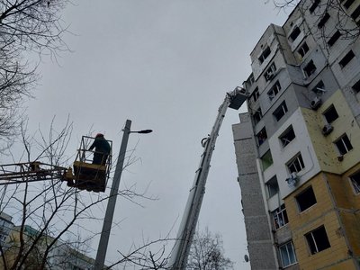 "Зашили ухо. Головне, що живі". Як оговтуються мешканці Сум після удару армії РФ "Зашили ухо. Головне, що живі". Як оговтуються мешканці Сум після удару армії РФ