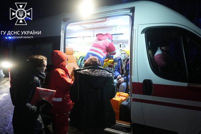 Евакуювали 24 людини та кота: в Одесі ліквідували пожежу в хостелі
