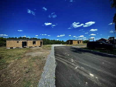 У Липоводолинській громаді збудували вісім модульних будинків для переселенців У Липоводолинській громаді збудували вісім модульних будинків для переселенців