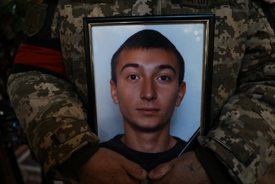 У Сумах поховали Віталія Тихонова, який загинув у Курській області У Сумах поховали Віталія Тихонова, який загинув у Курській області