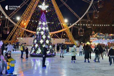 В Одесі стартував зимовий сезон: які ковзанки відкриті у 2026 році