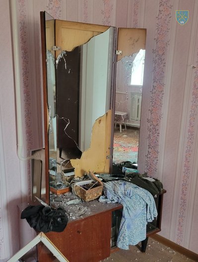 Над Одещиною збили 18 "шахедів": уламками дронів пошкодило газогін та приватні будинки Над Одещиною збили 18 "шахедів": уламками дронів пошкодило газогін та приватні будинки