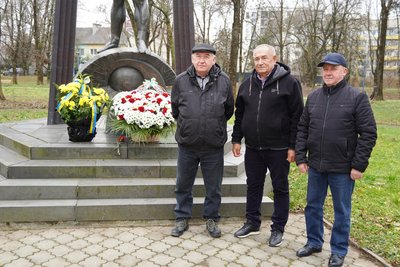 В Ужгороді вшанували пам'ять ліквідаторів аварії на Чорнобильській АЕС В Ужгороді вшанували пам'ять ліквідаторів аварії на Чорнобильській АЕС