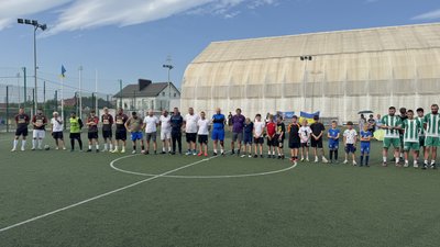 Люди, футбольний турнір Люди, футбольний турнір