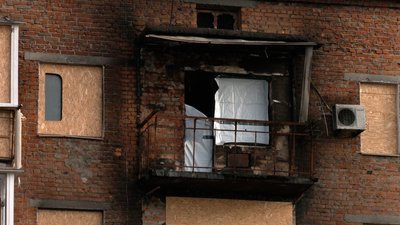 Атака на Ніжин: 1,5 місця відтирали стіни від кіптяви та мають проблеми з компенсацією Атака на Ніжин: 1,5 місця відтирали стіни від кіптяви та мають проблеми з компенсацією