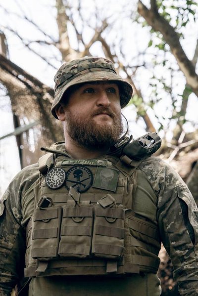 Віталій Сирляк, орден "За мужність", кавалер ордена Віталій Сирляк, орден "За мужність", кавалер ордена
