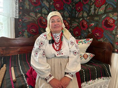 «Бовсунівським бабусям» — 20 років: як колектив зберігає автентичні пісні Житомирського Полісся