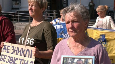 Людмила бере участь в акції "Поверніть Героїв з полону" вдруге Людмила бере участь в акції "Поверніть Героїв з полону" вдруге