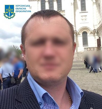 Тероризував жителів Нової Каховки та наказав стріляти по них під час мітингу. Військовому РФ повідомили про підозру Тероризував жителів Нової Каховки та наказав стріляти по них під час мітингу. Військовому РФ повідомили про підозру