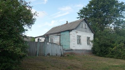 "П'ять бабусь залишилось": як живе малолюдне село Максимівщина Сумського району "П'ять бабусь залишилось": як живе малолюдне село Максимівщина Сумського району