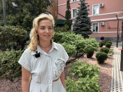 Як адаптувалися чорні лебеді Пол і Тава, які живуть у Полтавському дендропарку Як адаптувалися чорні лебеді Пол і Тава, які живуть у Полтавському дендропарку