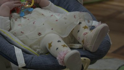 На Житомирщині шукають родину для двох сестричок —12-річної Катерини та 8-місячної Богдани На Житомирщині шукають родину для двох сестричок —12-річної Катерини та 8-місячної Богдани