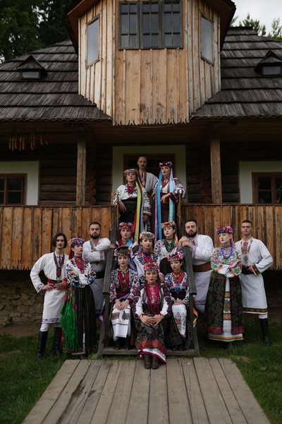 "Ґердану" – 30 років. Як фольклорний театр з Чернівців зберігає українське народне звучання "Ґердану" – 30 років. Як фольклорний театр з Чернівців зберігає українське народне звучання