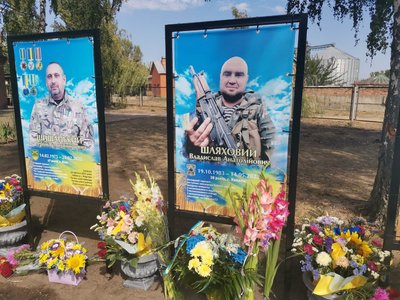 У Терешках відкрили Алею Героїв У Терешках відкрили Алею Героїв
