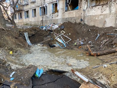 Костянтинівка, наслідки обстрілу 24 січня 2023 року. Фото: Суспільне Донбас/Андрій Резніков Костянтинівка, наслідки обстрілу 24 січня 2023 року. Фото: Суспільне Донбас/Андрій Резніков