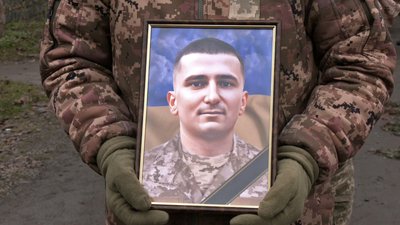 У громаді на Волині попрощалися з полеглим 25-річним бійцем розвідки Артуром Балаєм У громаді на Волині попрощалися з полеглим 25-річним бійцем розвідки Артуром Балаєм