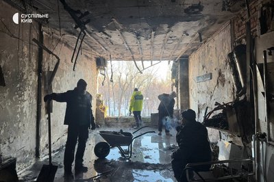 Атака росіянами Києва: влучили у медцентр, загинула людина Атака росіянами Києва: влучили у медцентр, загинула людина