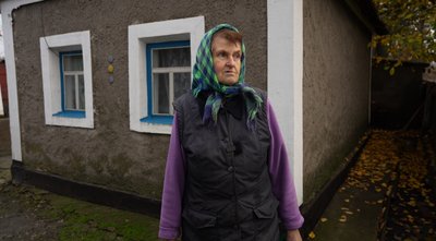 Сиділи 50 днів без світла. Що жителі прифронтової Преображенки на Дніпропетровщині розповіли про атаки "шахедами" Сиділи 50 днів без світла. Що жителі прифронтової Преображенки на Дніпропетровщині розповіли про атаки "шахедами"