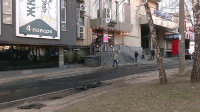 Теракт біля ТРЦ Рівного: СБУ встановила обставини й затримала причетних до вибуху Теракт біля ТРЦ Рівного: СБУ встановила обставини й затримала причетних до вибуху