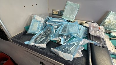 До села на Миколаївщині приїхала команда лікарів-волонтерів: надавали безкоштовні консультації До села на Миколаївщині приїхала команда лікарів-волонтерів: надавали безкоштовні консультації