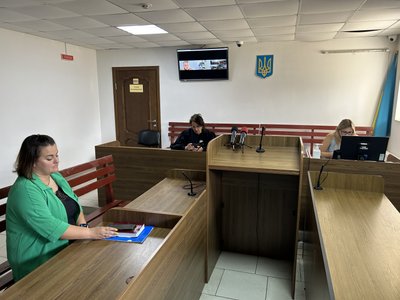 У Кременчуці вкотре відклали суд у справі про смертельне побиття водія маршрутки У Кременчуці вкотре відклали суд у справі про смертельне побиття водія маршрутки