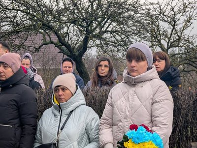 На Вінниччині на честь полеглого Сергія Онищука відкрили пам'ятну дошку