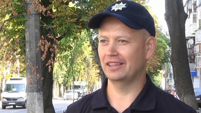 Командир батальйону управління патрульної поліції у Хмельницькій області Олександр Чернов Командир батальйону управління патрульної поліції у Хмельницькій області Олександр Чернов