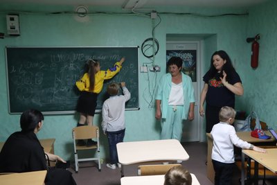 як в Охтирці попри повітряні тривоги відзначили останній дзвоник як в Охтирці попри повітряні тривоги відзначили останній дзвоник