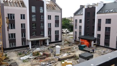 У Житомирі добудовують чотири будинки для переселенців: що відомо про житло У Житомирі добудовують чотири будинки для переселенців: що відомо про житло