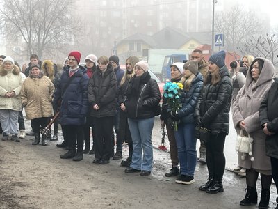 У Полтаві відкрили інформаційну дошку Володимиру Вʼязуну