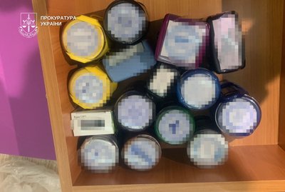 У Дніпрі сімох людей підозрюють у налагоджені схеми постачання сільгосппродукції до РФ У Дніпрі сімох людей підозрюють у налагоджені схеми постачання сільгосппродукції до РФ