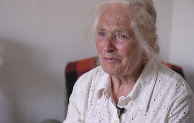 Сказала владі своє "ні": чому мати загиблого бійця з Волині відмовилася від його нагороди Сказала владі своє "ні": чому мати загиблого бійця з Волині відмовилася від його нагороди