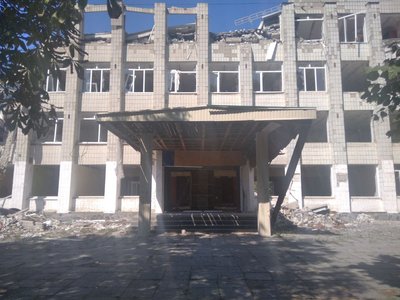 Розбомблений армією РФ житомирський ліцей №25 Розбомблений армією РФ житомирський ліцей №25