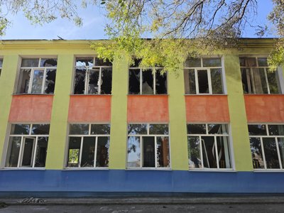 «Шахед» влучив у кабінет української мови: на Одещині через атаку РФ пошкоджена Міжлиманська гімназія «Шахед» влучив у кабінет української мови: на Одещині через атаку РФ пошкоджена Міжлиманська гімназія
