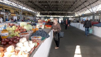 Ціни зросли через неврожай: яка вартість овочів на вінницьких ринках Ціни зросли через неврожай: яка вартість овочів на вінницьких ринках