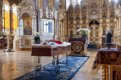 Прощання з Володимиром Комаровим