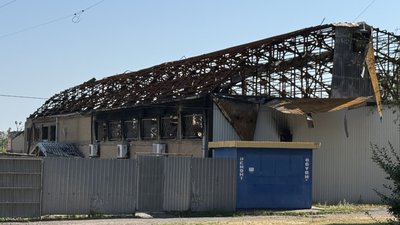 Руйнування внаслідок атаки російських безпілотників на ринок 2 серпня Дружківка Донецька область