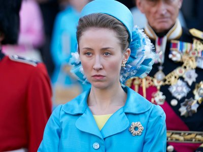 Принцеса Анна в серіалі "Корона" Принцеса Анна в серіалі "Корона"